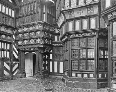 Le Porche et la Fenêtre du Hall - Charles Latham