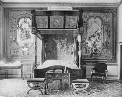 La Salle de Tapisserie - Charles Latham