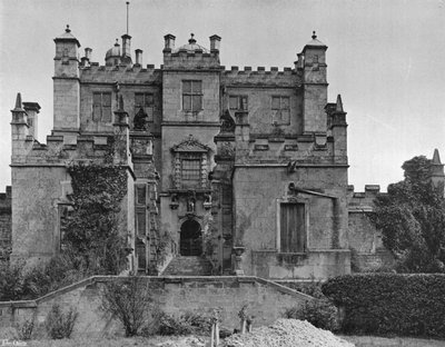 La façade ouest - Charles Latham