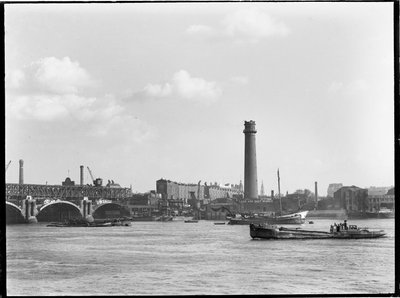 Tour de Tir et Usine de Plomb, Belvedere Road, Lambeth, Londres, 1936 - Charles William Prickett