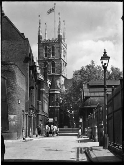 Cathédrale de Southwark, Montague Close, Southwark, Greater London Authority, années 1930 - Charles William Prickett