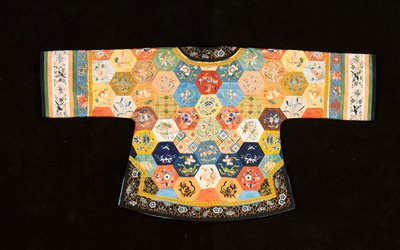 Un manteau patchwork informel chinois, composé d