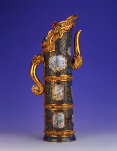 Magnifique aiguière impériale en or, cloisonné et émail de Pékin, Duomuhu, gravée de la marque Qianlong à quatre caractères et de la période, Ateliers du Palais, 1736-1795 - Chinese School