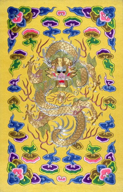 Un dragon chinois brodé, de la couverture d