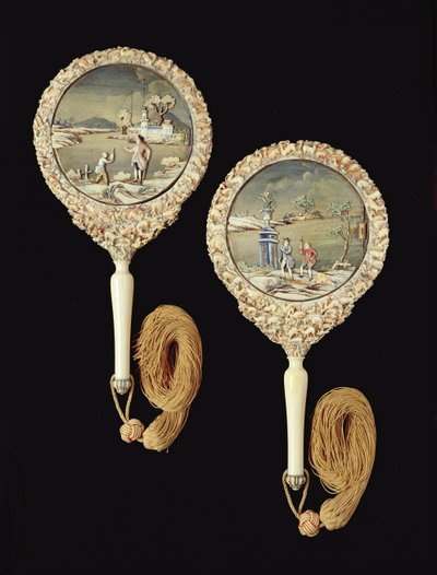 Paire de miroirs à main, probablement fabriqués à Canton, période Qianlong, 1736-95 - Chinese School