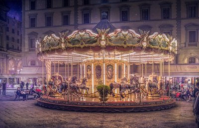 Le carrousel de la ville de rêve - Christian MARCEL