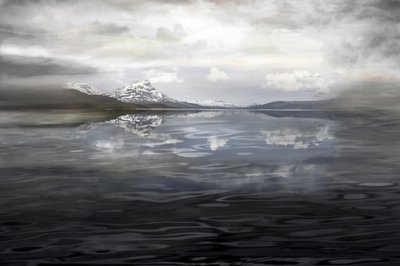 Reflet sur la montagne brumeuse - Christina Sillen