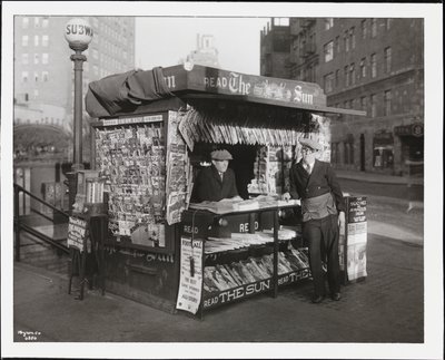 Un kiosque à journaux - Company Byron