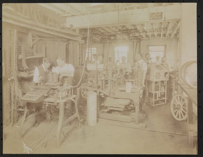 Laboratoire de films Dressler & Co. avec des hommes travaillant, New York - Company Byron