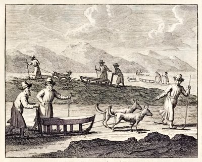 Russes voyageant avec des traîneaux à chiens en Sibérie, des 