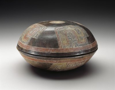 Double bol avec motifs abstraits, 900-200 BC - Culture Paracas