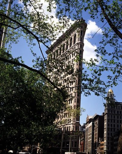 Vue du Flatiron Building, achevé en 1902 - Daniel Hudson Burnham