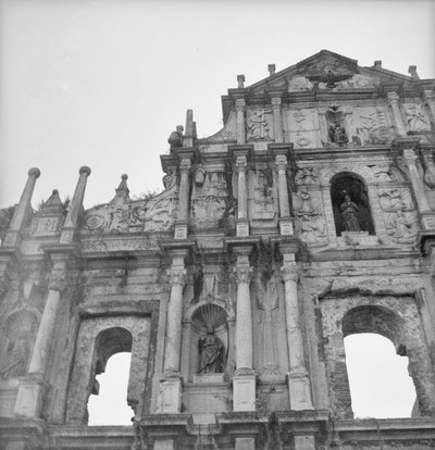 La façade des ruines de l