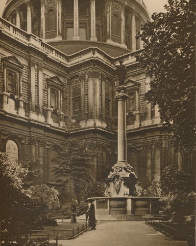 Mémorial dans le cimetière de l