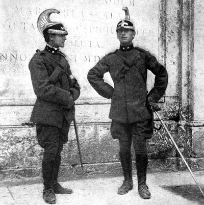 Deux dragons italiens, 1922 - Donald McLeish