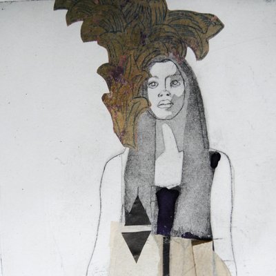 Femme aux feuilles dorées - Doris Schmitz
