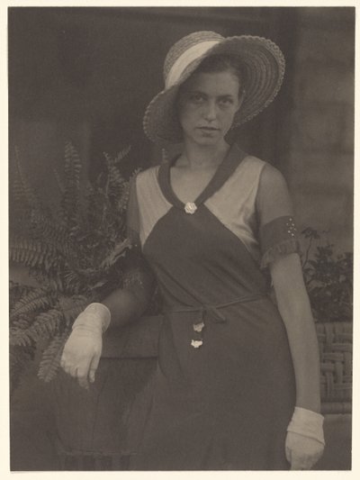 [Grace Combs, Hindman, Kentucky] - Doris Ulmann