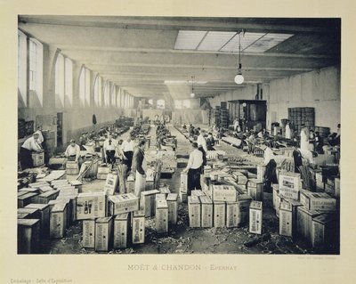 Emballage des caisses pour expédition, de La France Vinicole, publié par Moet & Chandon, Epernay - E.M. Choque