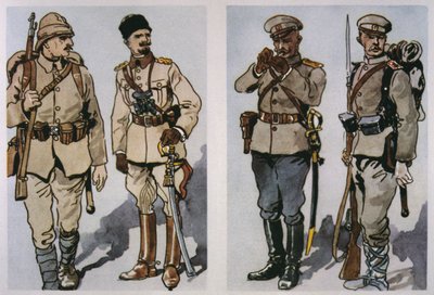 Fantassin et officier turcs (à gauche) et officier d
