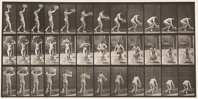 Prendre un panier de 12 lb de la tête, le poser au sol - Eadweard Muybridge
