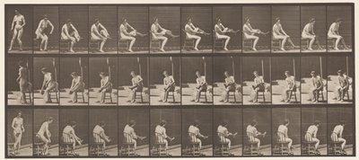 Planche 418. Toilette, assise et mettant des bas - Eadweard Muybridge