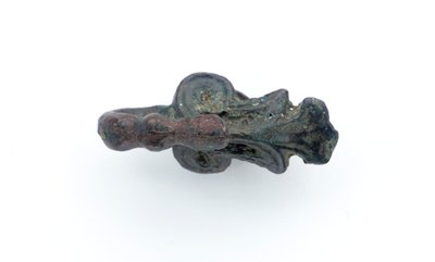 Crochet de vêtement, 400-200 av. J.-C. - Eastern Zhou Dynasty Chinese School