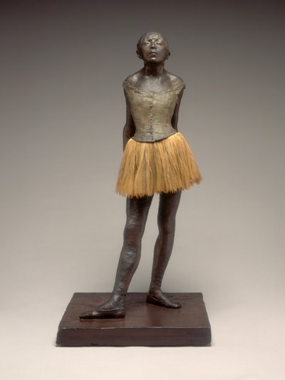 Petite Danseuse de Quatorze Ans, moulage en plâtre après le modèle original en cire - Edgar Degas