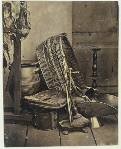 Nature morte avec épée, panier et accessoires de cheminée - Eduard Isaac Asser