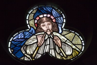 Wilden, All Saints, Morris & Co., Edward Burne-Jones, John Henry Dearle, Angels blowing double pipes, Angel Musicians - Edward Coley and Dearle Burne Jones