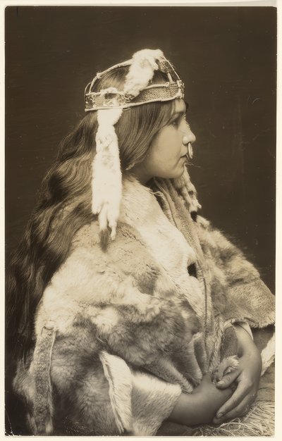 Naida, la fière princesse - Edward S. Curtis