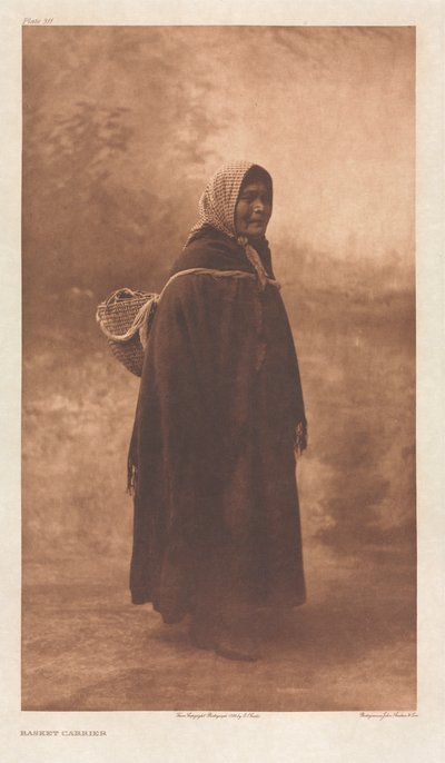 Portfolio IX, Planche 311: Porteur de panier - Edward S. Curtis
