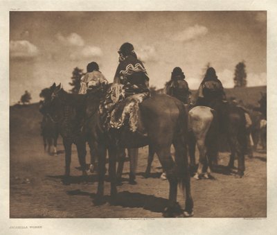 Portfolio I, planche 25 : Femmes Jicarilla - Edward S. Curtis