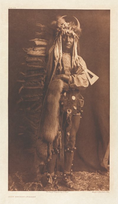 Portfolio VI, Planche 206: Poitrine de fer - Piegan - Edward S. Curtis