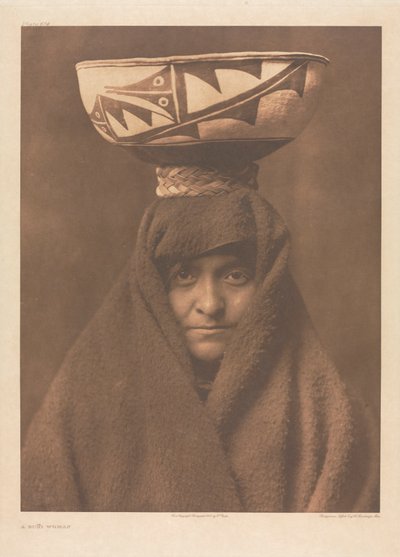 Portfolio XVII, planche 614 : Une femme zuñi - Edward S. Curtis