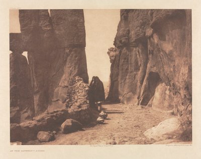 Portfolio XVI, planche 569 : À la porte - Acoma - Edward S. Curtis