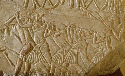 Antiquité égyptienne: esclaves portant un obélisque - Egyptian 18th Dynasty