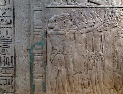 Princes de Nubie, Libye, Syrie et Palestine venant rendre hommage au roi, bas-relief en calcaire, de la tombe memphite d