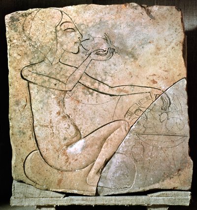 Relief représentant une princesse mangeant un canard rôti, du Palais Nord à Tell El-Amarna, Nouvel Empire, vers 1353-1337 av. J.-C. - Egyptian 18th Dynasty