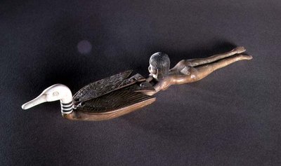 Cuillère avec un manche aplati en forme de nageur, Nouvel Empire, vers 1400 av. J.-C. - Egyptian 18th Dynasty
