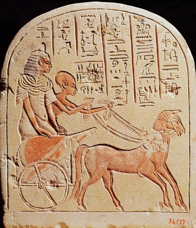 Stèle représentant un scribe conduisant un char, de Tell El-Amarna, Nouvel Empire, c.1353-1337 av. J.-C. - Egyptian 18th Dynasty