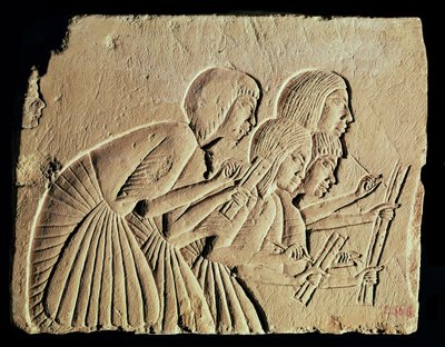 Tablette représentant quatre scribes au travail, Nouvel Empire, c.1400 av. J.-C. - Egyptian 18th Dynasty