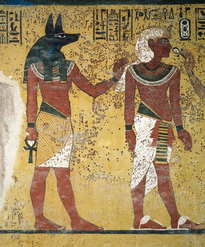 Toutankhamon accueilli par Anubis et Hathor et leur offrant l
