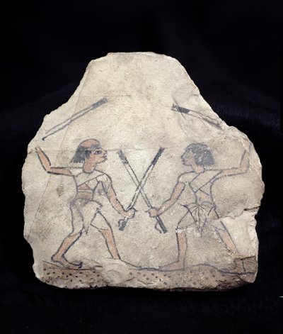 Ostrakon représentant deux hommes se battant avec des bâtons, de Deir El-Medina, Nouvel Empire - Egyptian 19th Dynasty