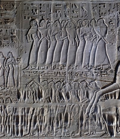 Les prisonniers, détail de la scène représentant les campagnes de Séthi Ier en Syrie et en Palestine, relief, mur extérieur nord de la Grande Salle Hypostyle, complexe du temple de Karnak (Liste du patrimoine mondial de l