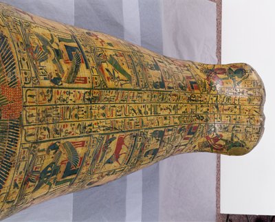 (détail) du couvercle extérieur du cercueil de la momie de Nesyamun, peut-être trouvé à Deir El-Bahri, Nouvel Empire, vers 1100 av. J.-C. - Egyptian 20th Dynasty