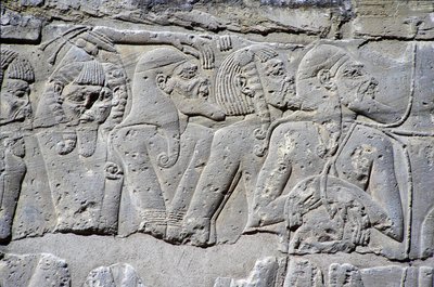 Relief représentant des « Prisonniers du Nord » à la bataille de Ramsès III, Grand Temple de Médinet - Egyptian 20th Dynasty