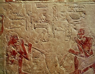 Relief représentant des souffleurs de verre, du mastaba de Kaemrehu, Saqqarah, Ancien Empire, c.2325 av. J.-C. (calcaire peint) - Egyptian 6th Dynasty