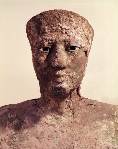 Statue de Pépi Ier (2289-2255 av. J.-C.) détail de la tête, trouvée à Hiérakonpolis, vers 2281-2241 av. J.-C. - Egyptian 6th Dynasty