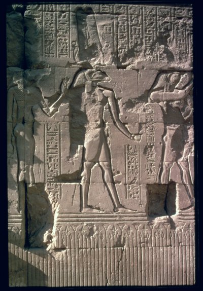 Relief représentant Khnoum, du mur-écran du temple de Khnoum - Egyptian Ptolemaic Period