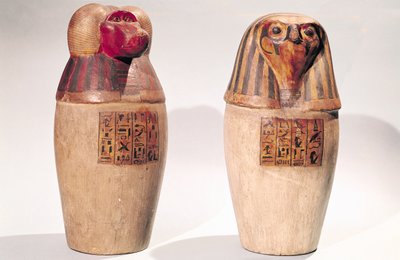 Copies de deux jarres canopes du Nouvel Empire (bois peint) - Egyptian School